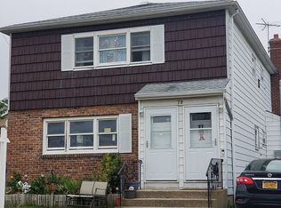 79 Lorraine Rd, Island Park, NY 11558