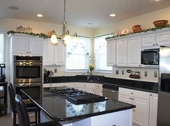 5th image of 3366 Whirlaway Ct