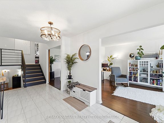 5th image of 8009 Preakness St
