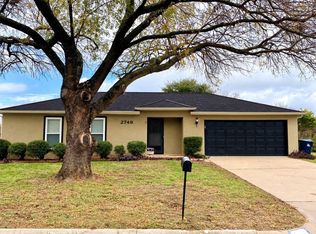 2749 Mill Pond Rd, Denton, TX 76209