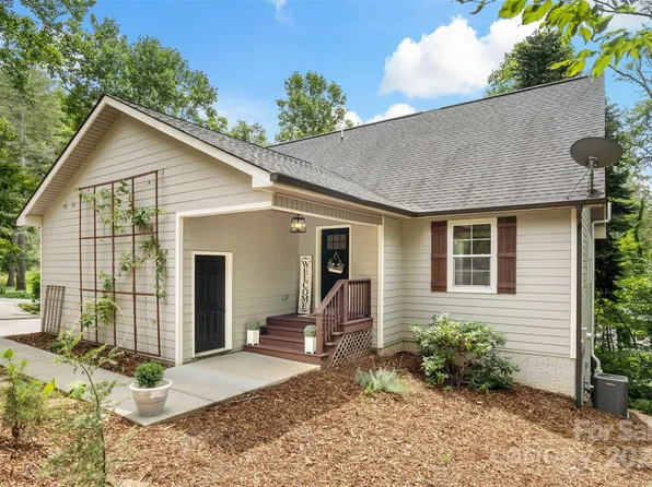 20 Stone Crest Mountain Dr, Black Mountain, NC 28711