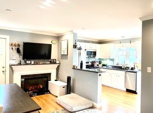 15 Wilson St #B, Chelmsford, MA 01824