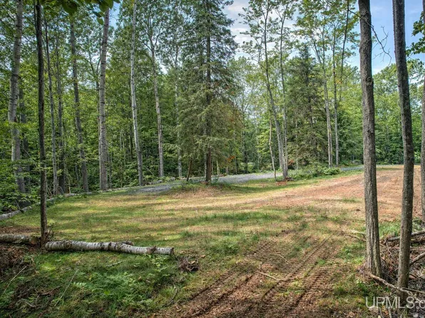 16386 Indian Cemetery, Lanse, MI 49946