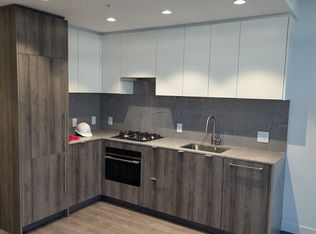 505 Nelson St #401, Coquitlam, BC V3J7R4