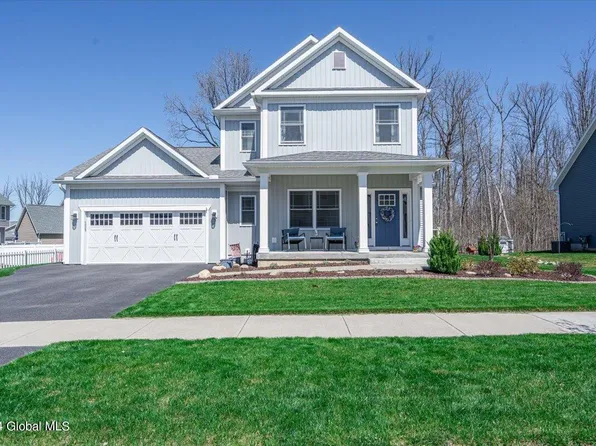 3 Katharine Court, Ballston Lake, NY 12019