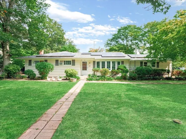 23 Hren Avenue, Huntington, NY 11743