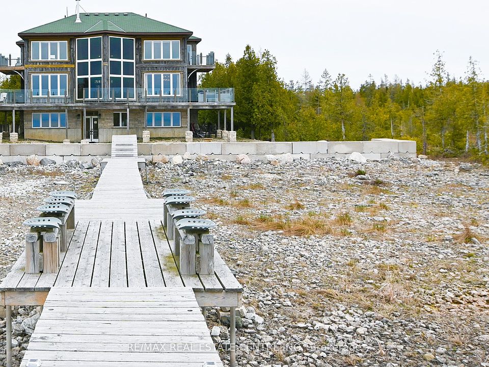 1st image of 796 Dorcas Bay Rd