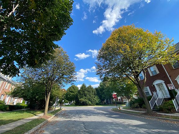 4th image of 1646 Coopers Way