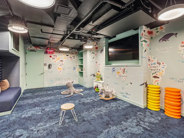 20 Broad Street image 15 of 18