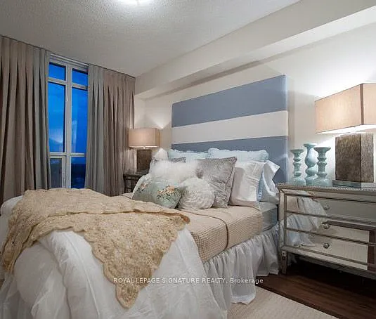 105 Harrison Garden Blvd #1405 — Photo 4
