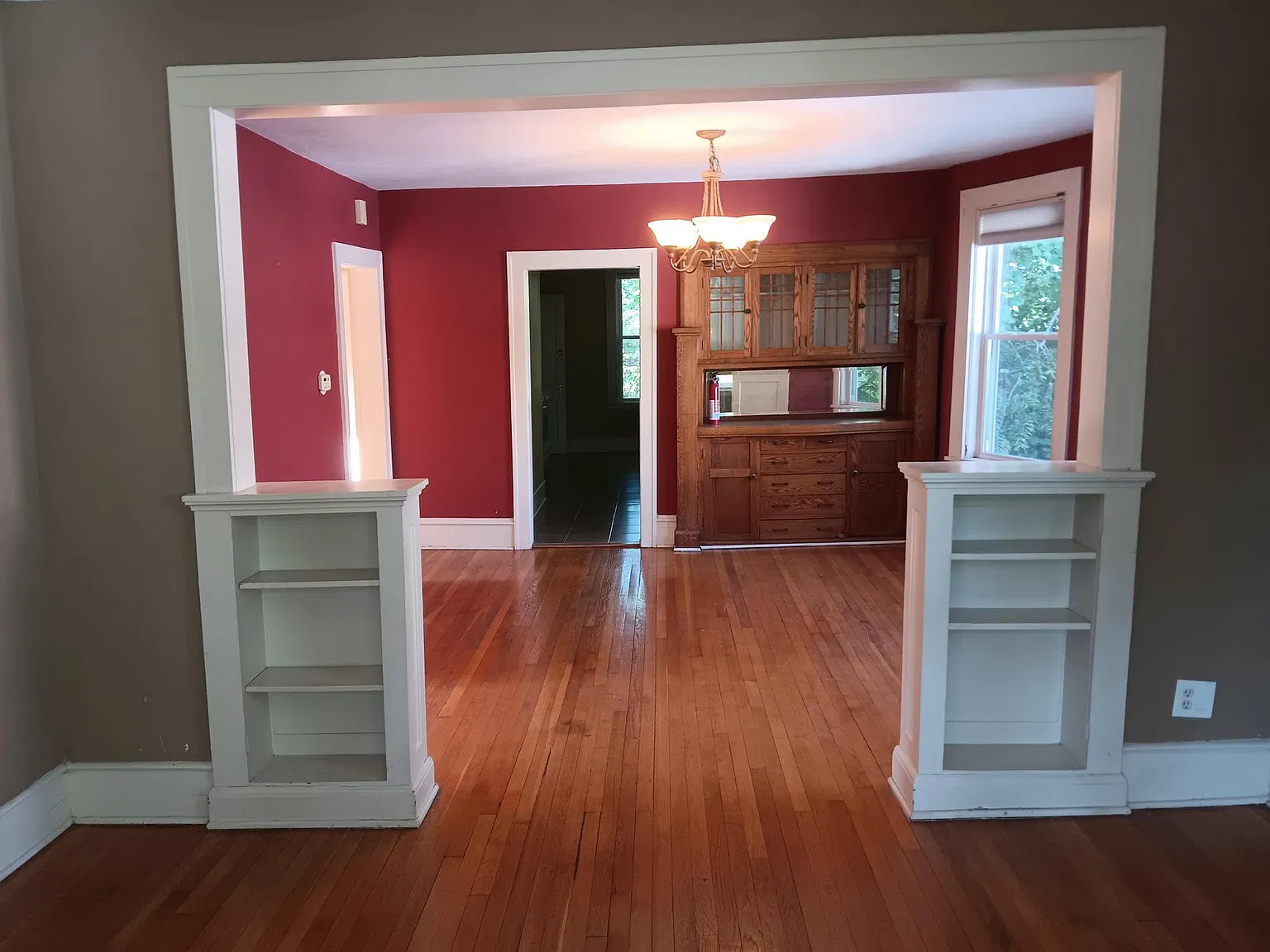 4 bed, 2746 sqft, $2,400 — Photo 4