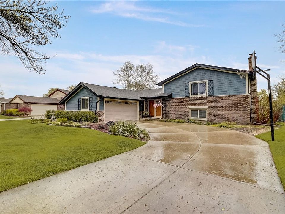 2639 N Forrest Ln, Arlington Heights, IL 60004 Zillow