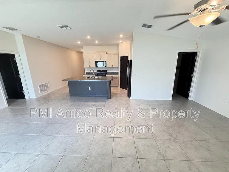 14906 Imperial Purple Ln — Photo 5