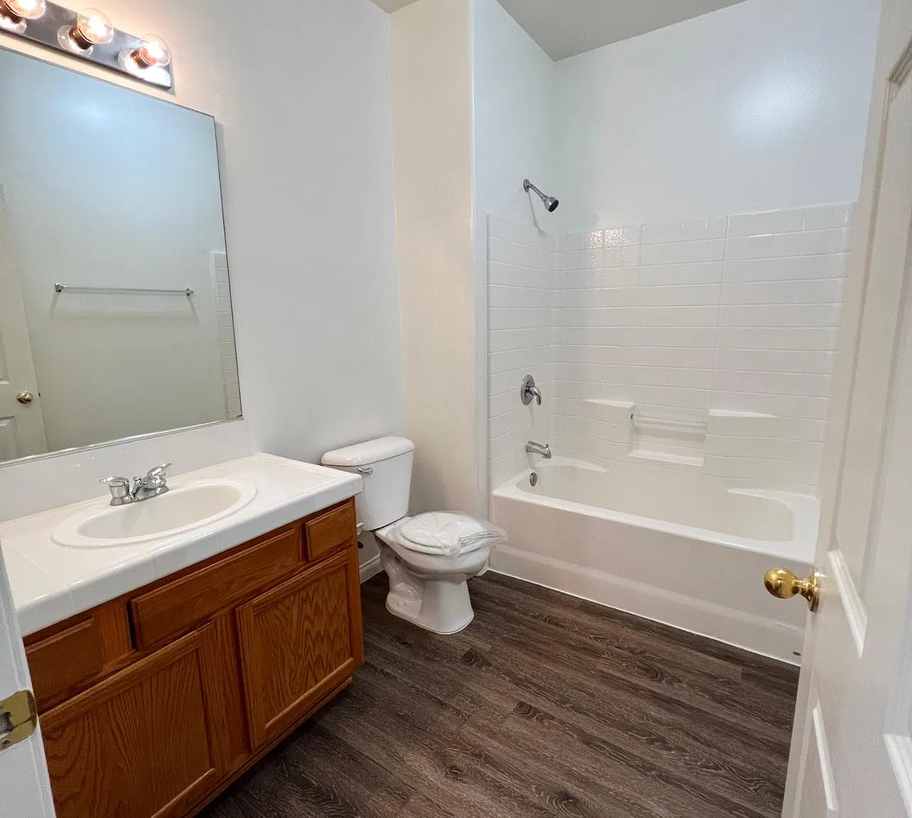 646 Blue Mountain Way — Photo 4
