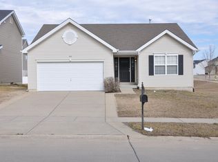 213 Flint Brook Dr, O'Fallon, MO