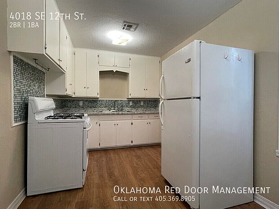 3rd image of 4018 SE 12th St