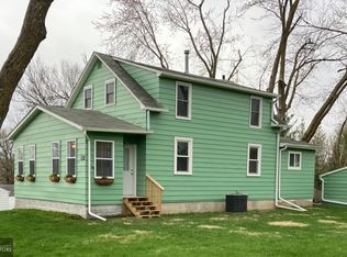 503 E 19th St S, Newton, IA 50208