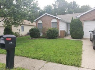 1450 Gleniffer Hill Rd, Toms River, NJ