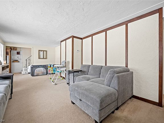 5th image of 4835 Elmwood Dr