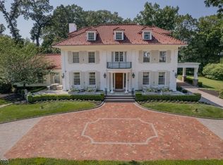 116 Gordon Rd, Essex Fells, NJ 07021