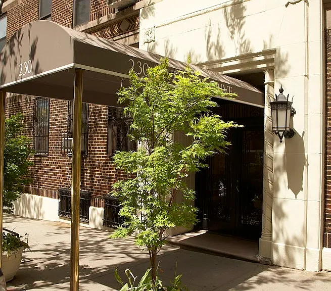 230 Riverside Dr #16L — Photo 9