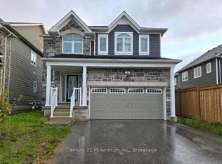 4 Dunes Dr, Wasaga Beach, ON L9Z 0J1