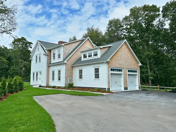 31 Academy Hill Lane, South Dennis, MA 02660