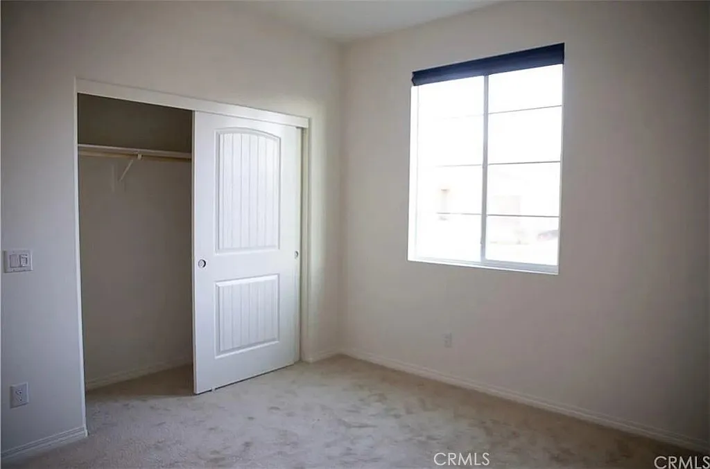 Building Photo - 27528 Cloudy Peak Way
