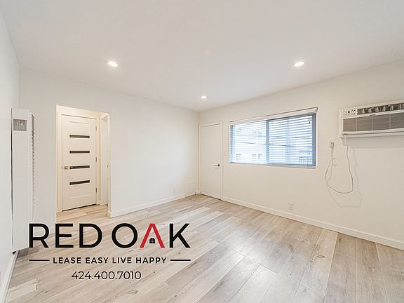 5th image of 514 S Mariposa Ave APT 208