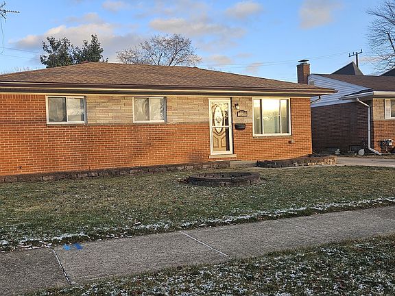 2nd image of 31638 Northwood