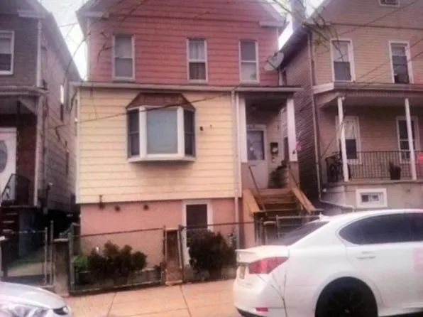 219 John St, Elizabeth City, NJ 07202