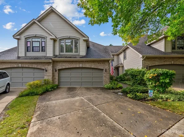 175 Benton Ln, Bloomingdale, IL 60108
