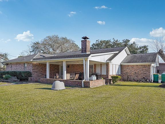 4th image of 3046 Cedar Drive