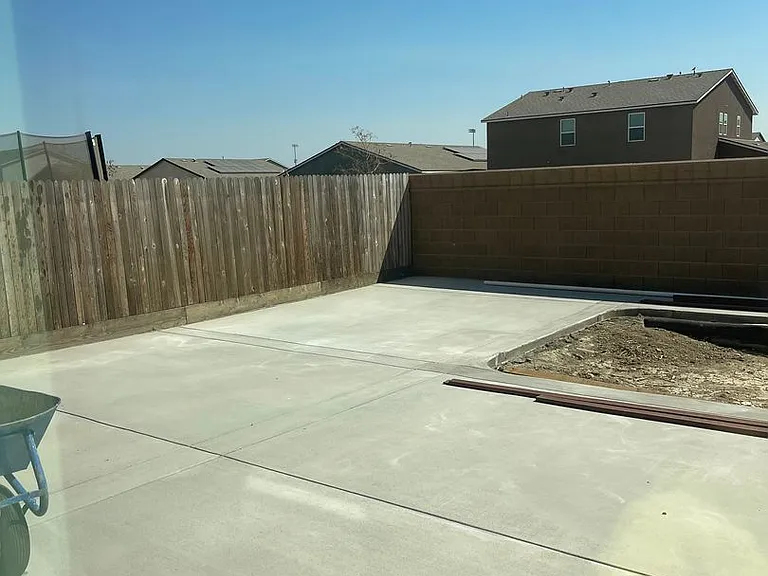 2251 Craig Ct — Photo 8