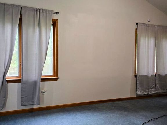 3rd image of 16114 Jerald Rd #5A
