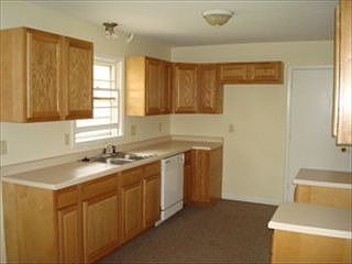 4th image of 2409 Big Pine Dr