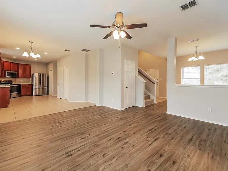 2026 Gardenia Dr — Photo 5