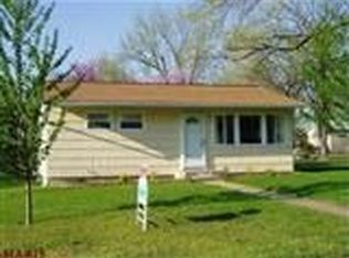 11393 Revere Ln, Saint Louis, MO 63128