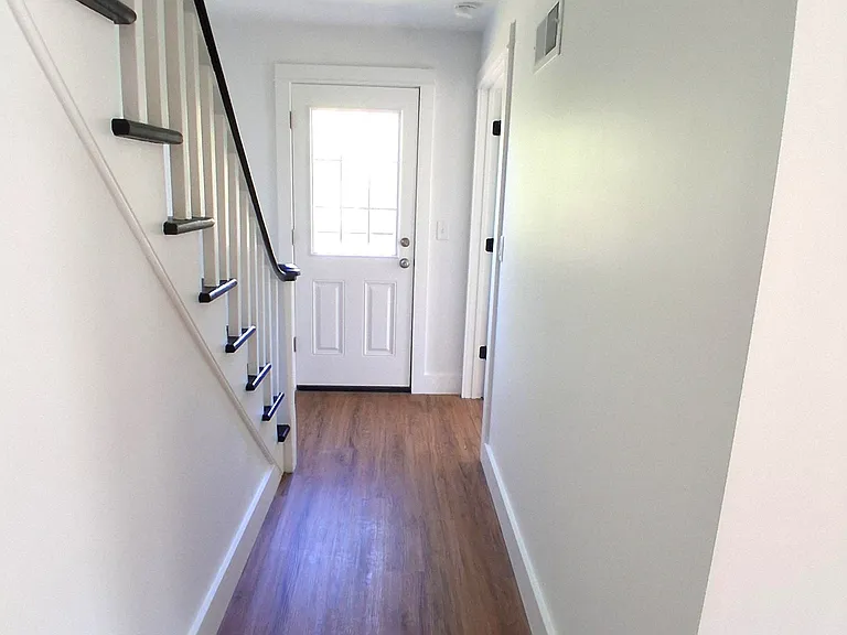 11 Cedar St — Photo 11
