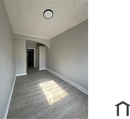 531 N Streeper St — Photo 8