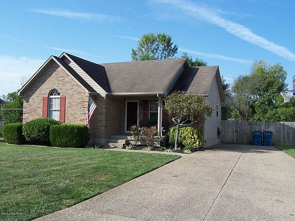 3rd image of 203 Dogwood Trl