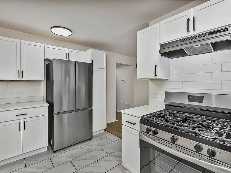 2535 Lysle Ln #2A — Photo 8