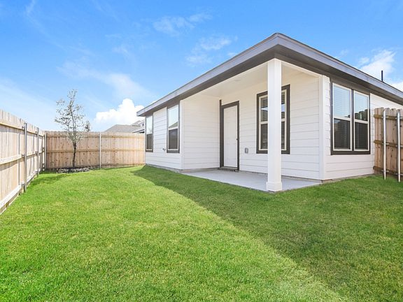5th image of 514 Sussex Dr