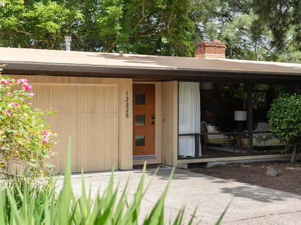 12325 SW Park Way, Portland, OR 97225