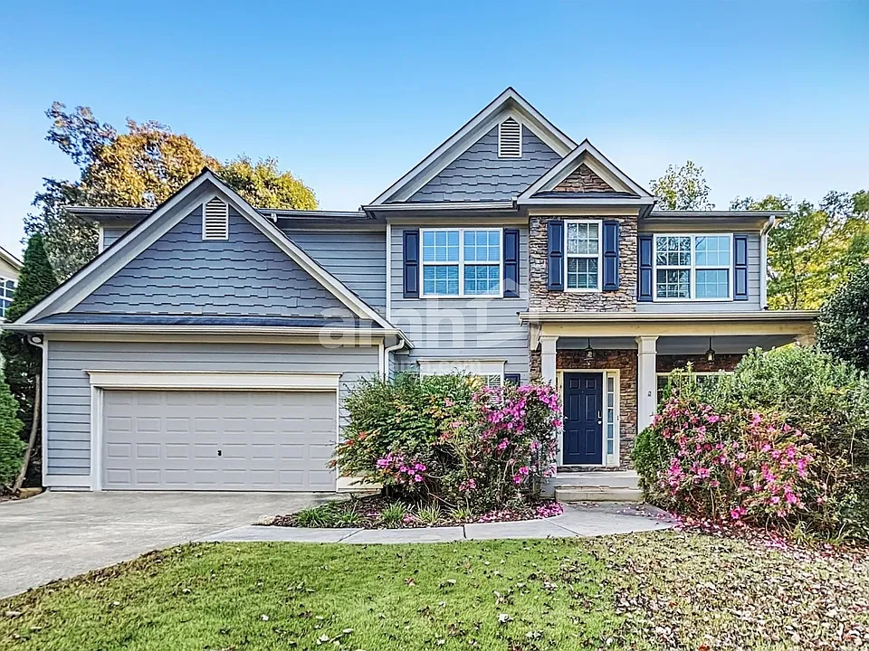 633 Lincolnwood Ln