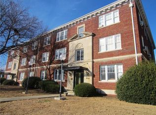 904-A1 W Market St, Greensboro, NC 27401