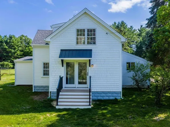 18 Brown St, Wareham, MA 02571