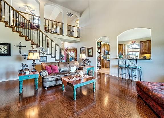 5th image of 2430 Portwood Way