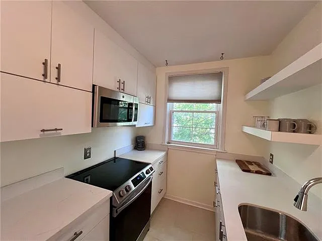 7444 Saint Charles Ave #202 — Photo 14