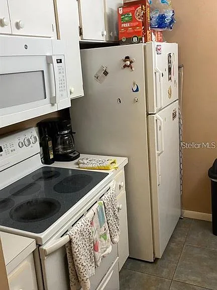 3800 SW 20th Ave #209 — Photo 5